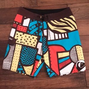 Men’s board shorts